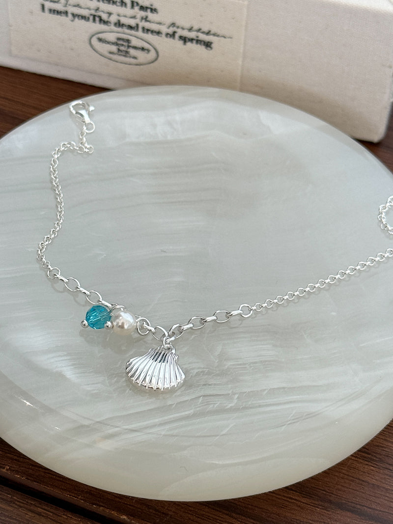 Shell bracelet