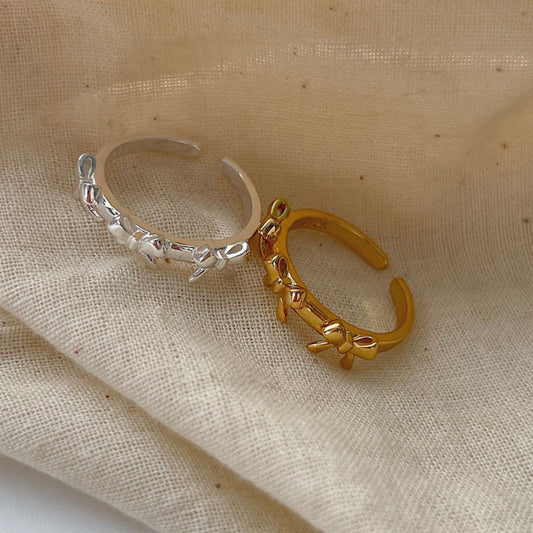 Multi Bow Ring