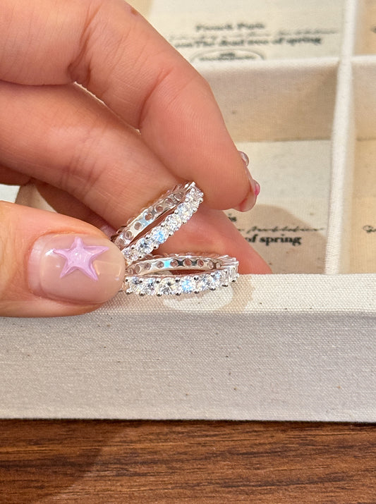 Full Eternity Round Diamond Ring