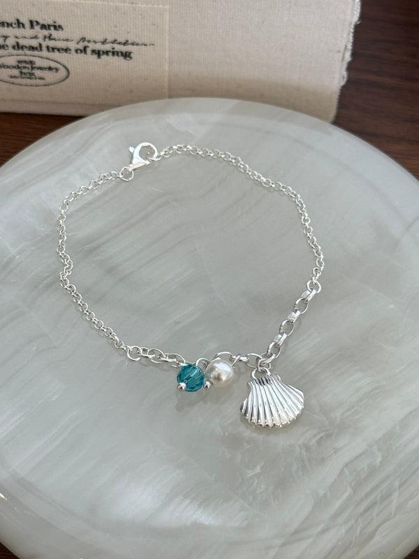 Shell bracelet